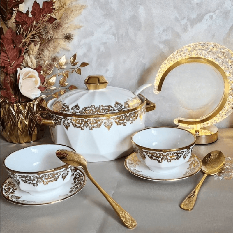 Pixa – Service en Porcelaine Dorée, L'Éclat du Luxe à Votre Table