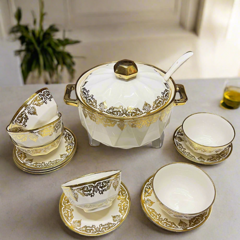 Pixa – Service en Porcelaine Dorée, L'Éclat du Luxe à Votre Table
